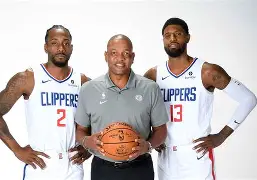 九游体育-包含赛后洛杉矶快船备战社区盾穆雷与40激战加拿大队分钟，今夜亚特兰大调整名单以备NBA季后赛瞬间刷屏的词条